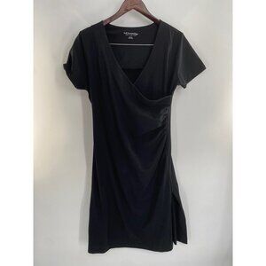 SOFT SURROUNDINGS Missy medium Wear Anywhere Faux Wrap Dress SHORT Sleeve black